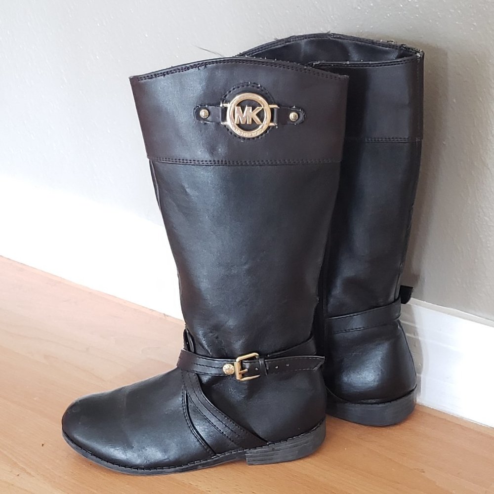 Michael kors black and brown "Used" over the calves boot